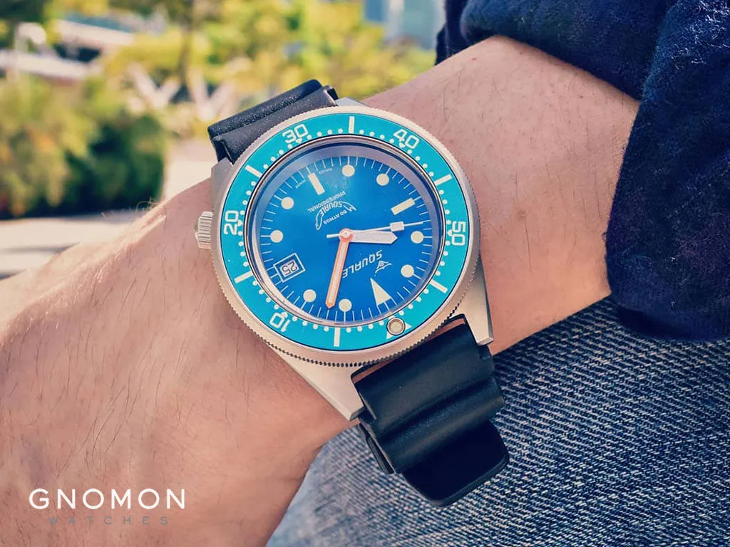 1521 Blue Blasted Leather