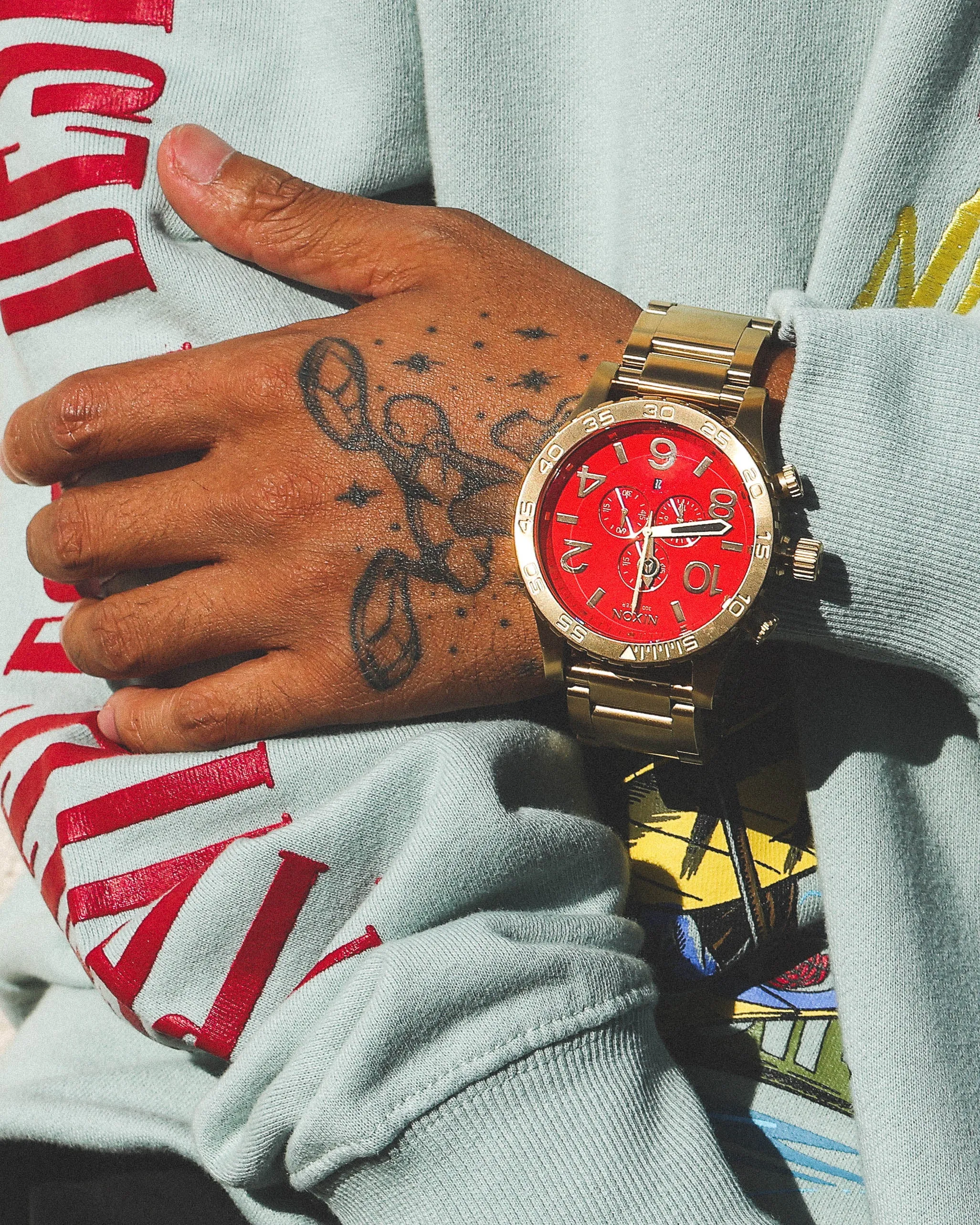 Nixon Men's 51-30 Chrono Gold/Red