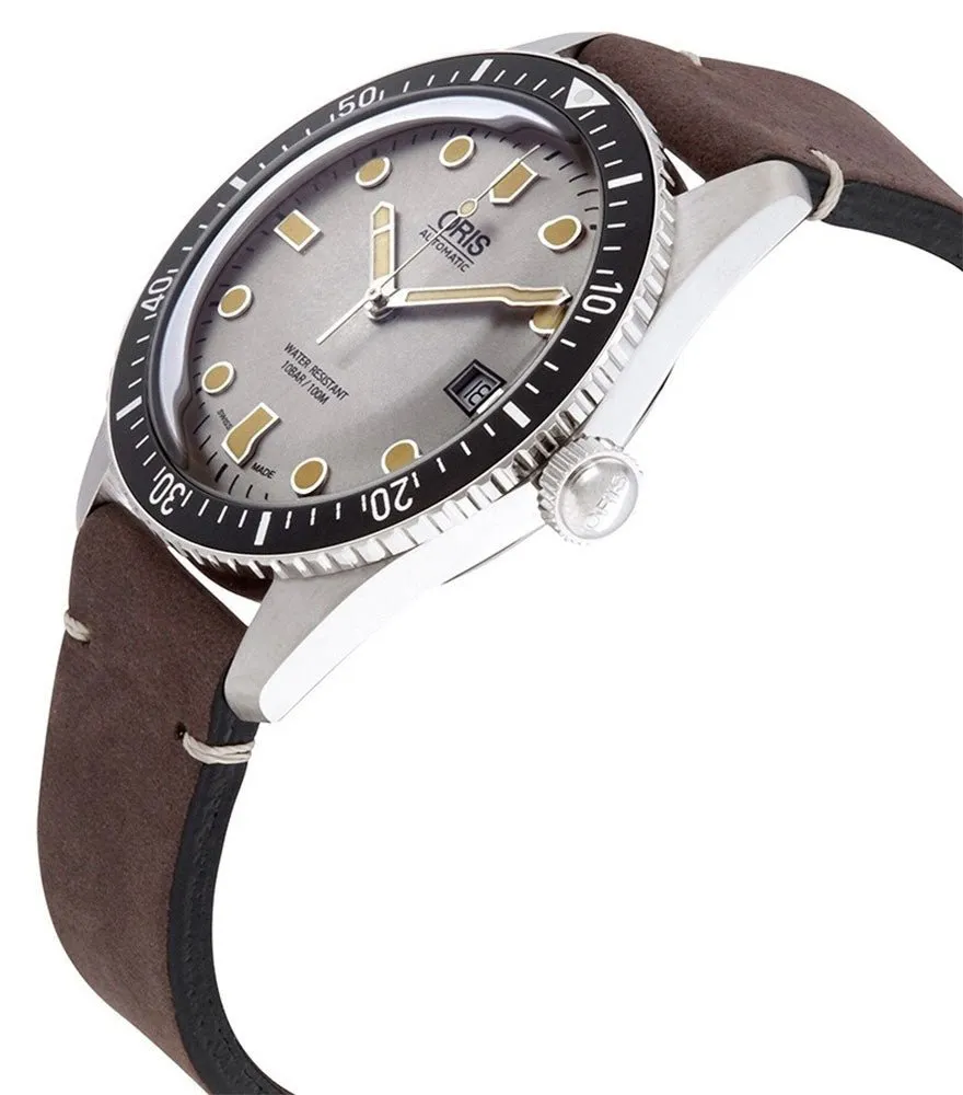 Oris Divers Sixty-Five Automatic Stainless Steel Silver Dial Brown Leather Strap Date Mens Watch 733 7720 4051-07 5 21 44