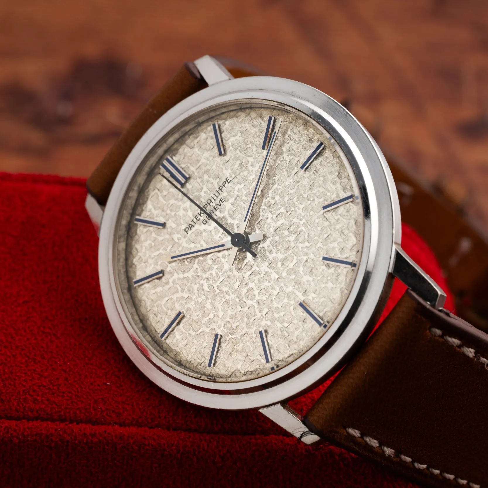 Patek Philippe Calatrava 'Backwind'