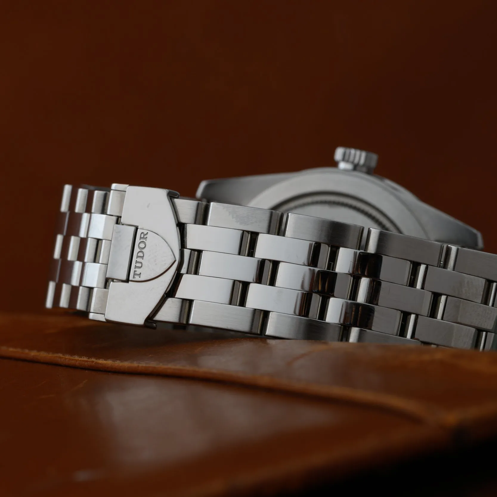 Tudor Glamour Date