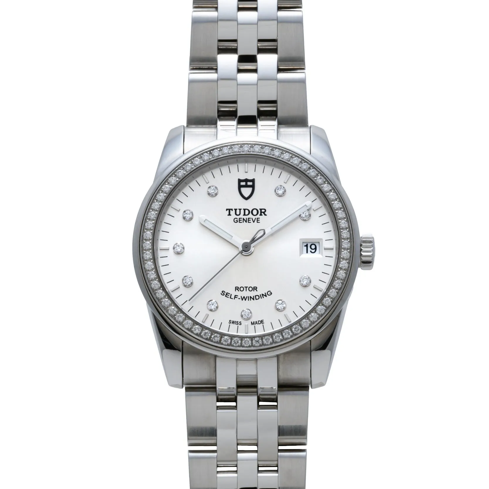 Tudor Glamour Date